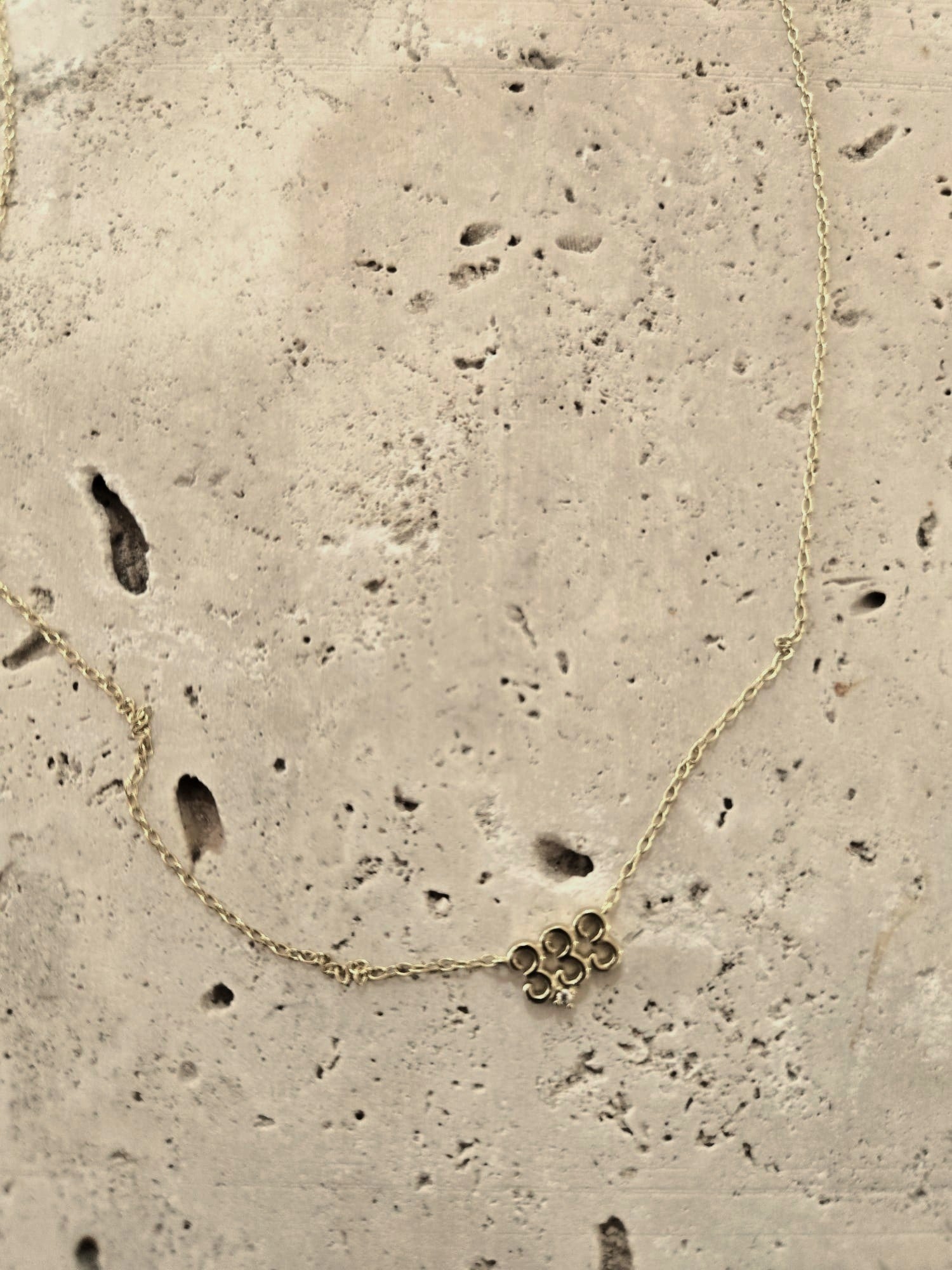 333 Angel numbers necklace - Support, growth and awakening