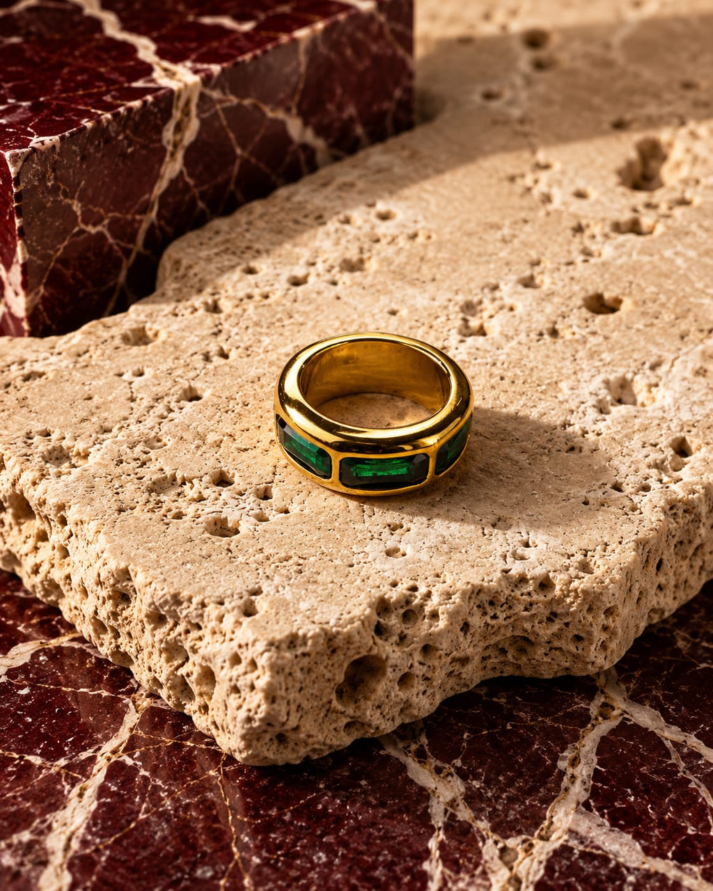 Vedura Ring