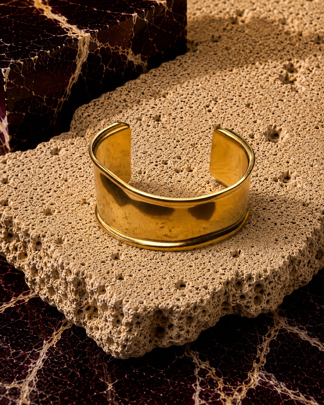 Contoured Arm Cuff