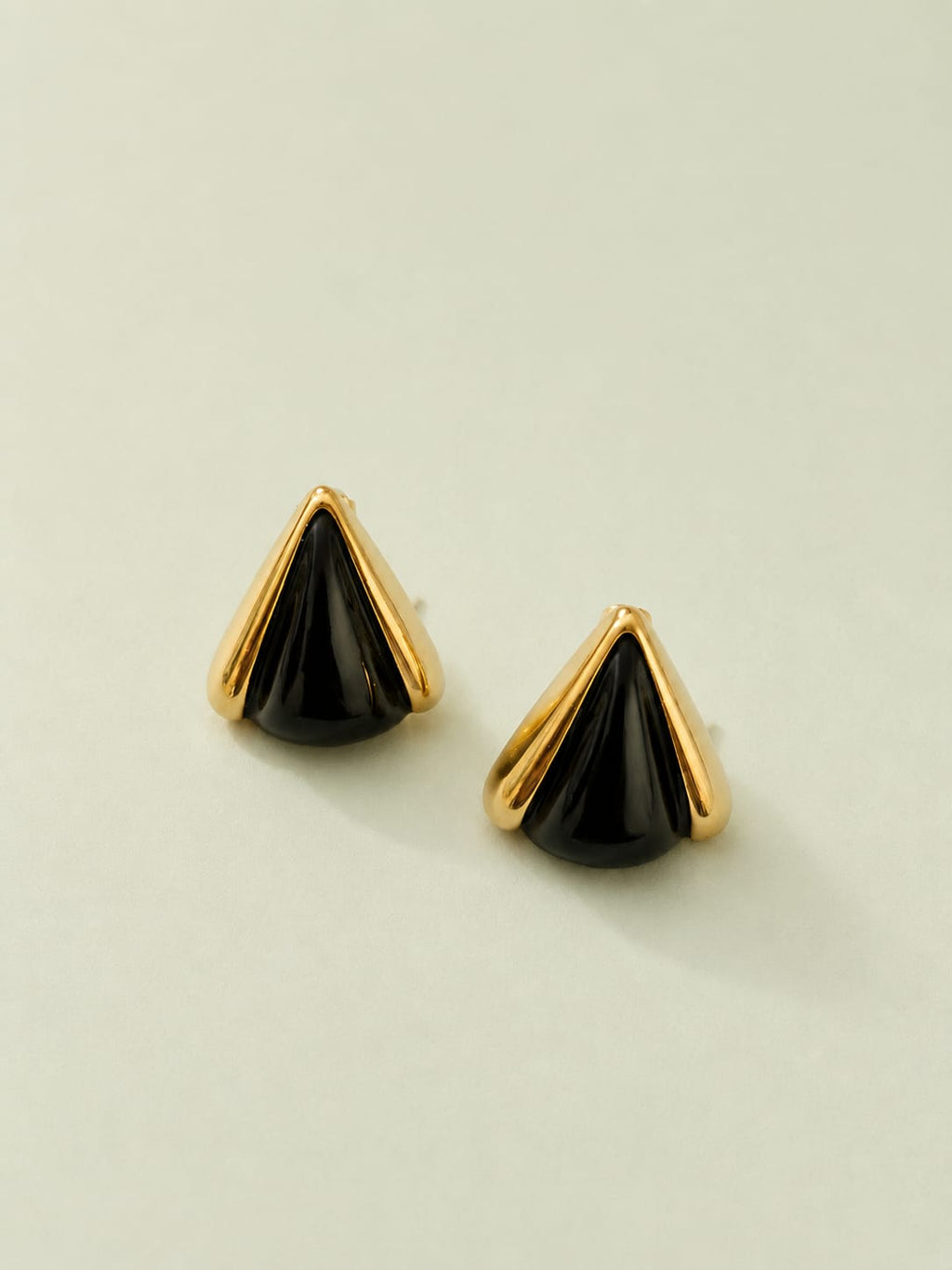 Noir Prism Earrings